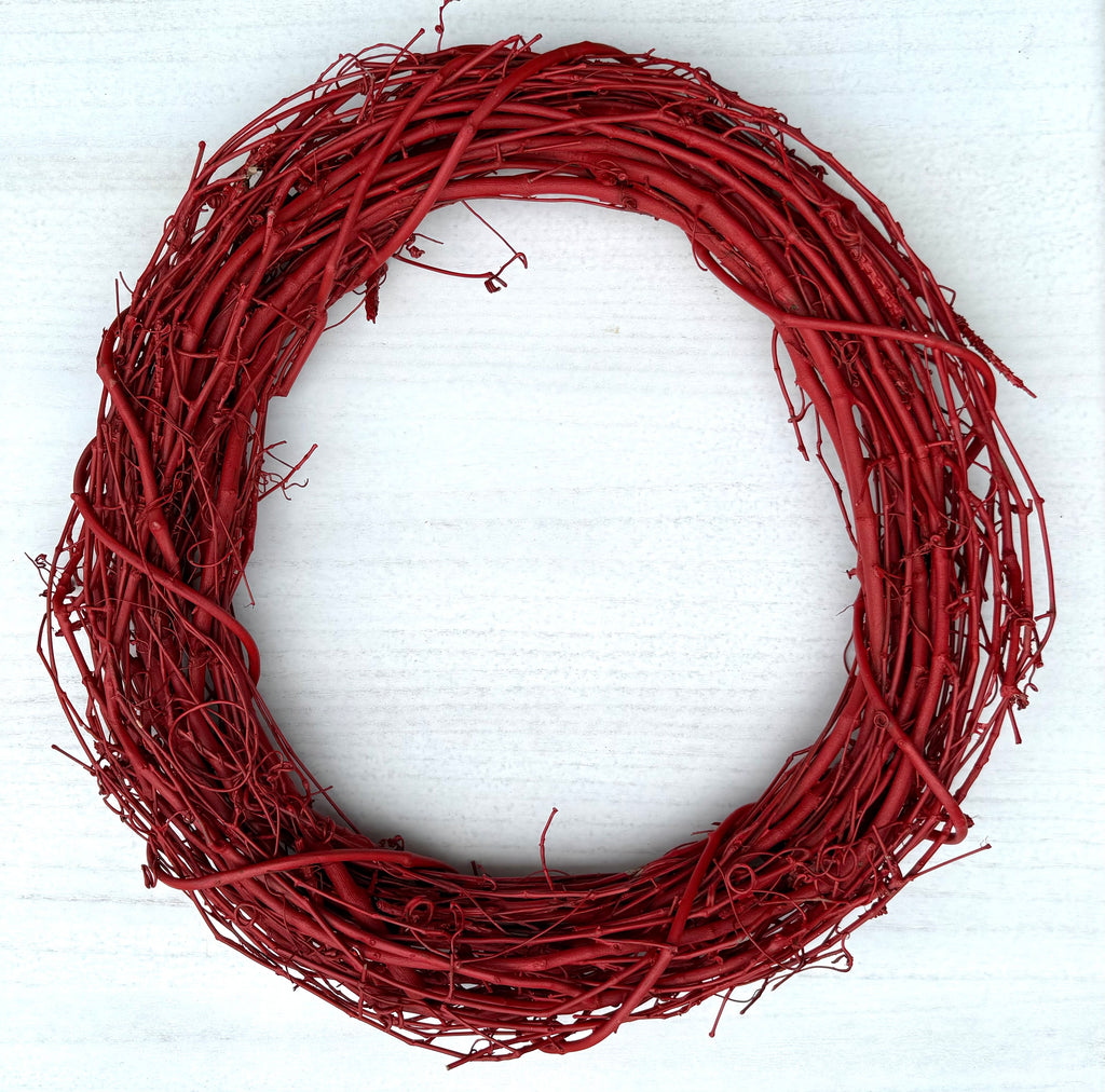 18″ Natural Grapevine Wreath – American Wreaths - Red