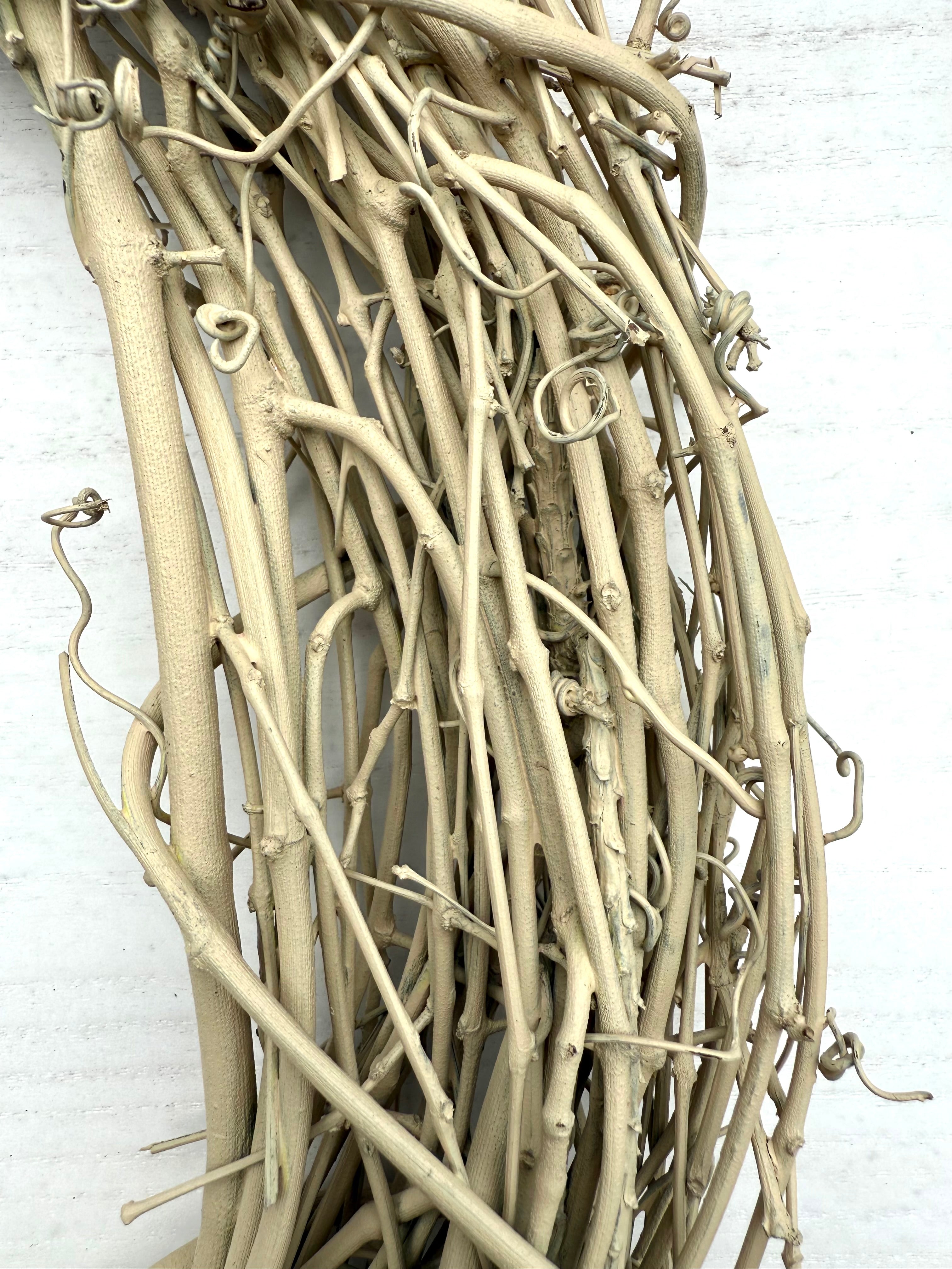 18″ Natural Grapevine Wreath – American Wreaths - Hay