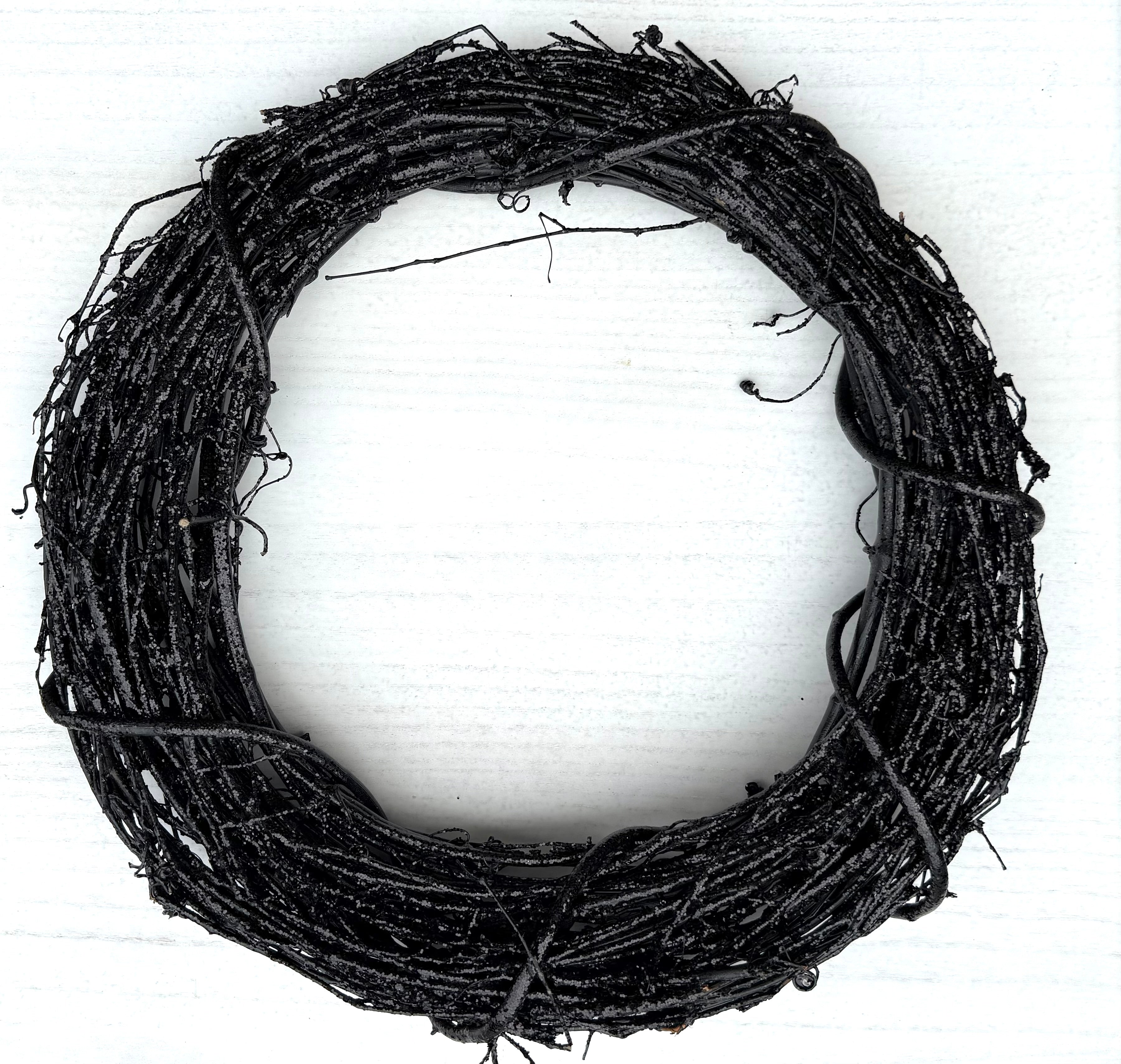 18″ Natural Grapevine Wreath – American Wreaths - Black GLITTER